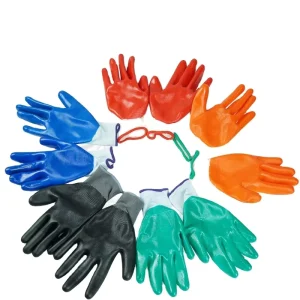 13 Gauge White Polyester Liner with Green Nitrile Coated Gloves for Oil Field Gardening