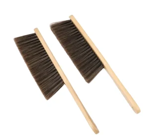 36cm Long Durable Wooden Handle Bed Brush with Soft Anti-Static Bristles for Cleaning Sofa and Car Interior