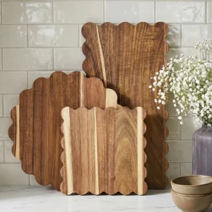 Acacia Wood Cutting Board Set Round and Rectangular Scalloped Edge