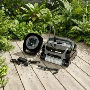 Automatic Cordless Pool Robot Vacuum Cleaner Underwater Wall Robotic Cleaning Tool for Swimming Pools