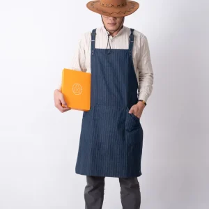 Chef Cottons Denim Reusable Cross Back Sleeveless Eco-Friendly Kitchen Bar Aprons for Commercial Cafe Restaurant Use