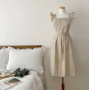 Cotton Sleeveless Everyday Versatile Apron Suitable for Art Studios Milk Tea Shops and Flower Arranging Workwear