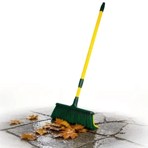 Curved Bristle Broom with Soft Bristles for Uneven Surface Cleaning Outdoor Patio Telescopic Handle Easy Cleaning OEM