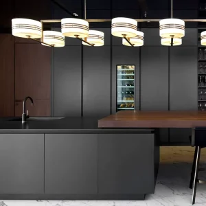 Custom Modern Lacquer-Finish Kitchen Cabinet Set with Island