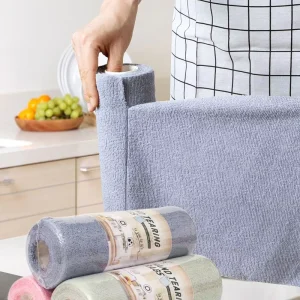 Custom Quick Dry Microfiber Glass Cleaning Towel in Roll Window Mirror Streak Free Absorbent Lightweight Cloth Rolls