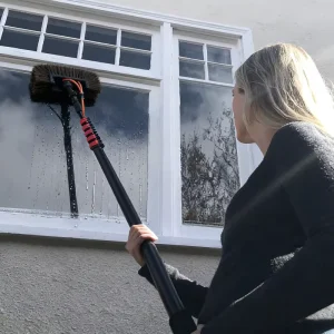 Customizable Eco Friendly Manual Aluminum Telescopic Outdoor Versatile Water Saving Window Cleaning Brush Nylon Bristles PP