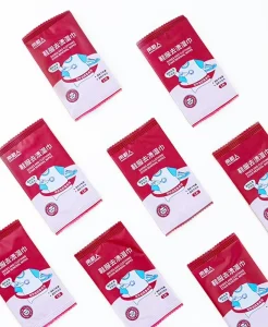 Disposable Shoes & Clothes Cleaning Wipes Customized 40gsm Soft Wipe Portable Cloth Clean Wipes