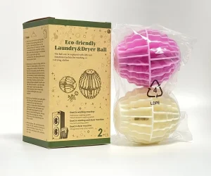 ECO Fragrance Scented Dryer Balls with Lavender Perfume on Cloth