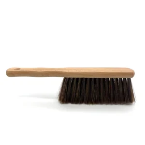 Eco Friendly Beech Wood Horsehair Dust Removal Handheld Bed Brush with Long Wooden Handle for Counter Bench Use