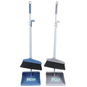 Factory Direct Eco Friendly Beech Broom Dustpan Set Plastic Handle Spray Paint Rod Rubber Strip Hand Design Cleaning