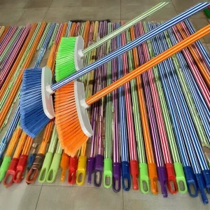 Factory Escobas Sweeping Cleaning Home Brooms with Pole Palos De Escobas