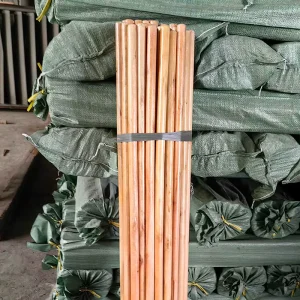 Factory Low Price Wooden Broom Stick 22mm*1.2m Varnished Broomstick Brooms & Dustpans Wooden Sticks for Brooms Reliable