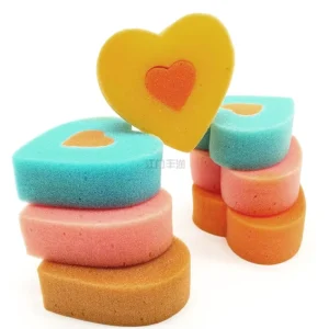 Factory’s Custom New Trending Product Professional Factory Heart Shape Sponges Scrubbers Bath kitchen househol Cleansing Usage