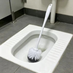 Factory’s Sustainable Household Cleaning Brushes Durable PP Material Head Toilet Brush Hand Crafted Design for Home Use