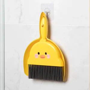 Home Accessories Daily Cleaning Necessity Plastic Mini Dustpan Set Housekeeping Mini Whisk Set for Desk