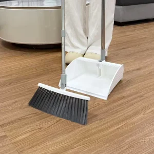 Hot Selling Plastic Bristle Head Plastic Handle Heavy Duty Kitchen Floor Cleaning Broom Dustpan Set New Magic Indoor Broom