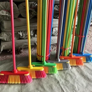 Household Cleaning Tools PP Plastic Brooms With Wood Broomsticks