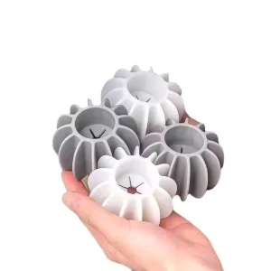 Household TPR Laundry Ball for Washing Machine Cleaning and Washing Ball for Dryer