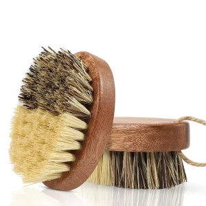 In Stock Wooden Sandalwood Sisal Palm Fruit Kitchen Hanging Cleaning Brush for Potato and Carrot