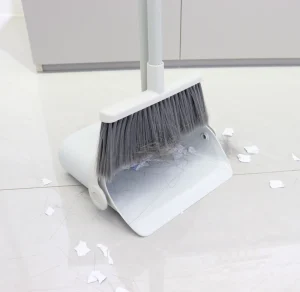Long Handled Sweeping Set Including Broom and Dustpan Solid Color Foldable Sweeping Set Combination