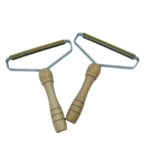 Manual Scraper Brush Pet Hair Remover Plastic Coat Lint Remover Wooden Handle Copper Alloy Handheld Manual Hair Remover Pets