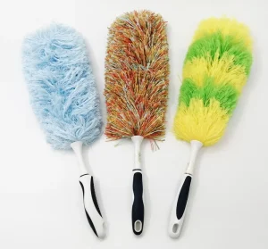 Microfiber duster with Rubber Cover Handle