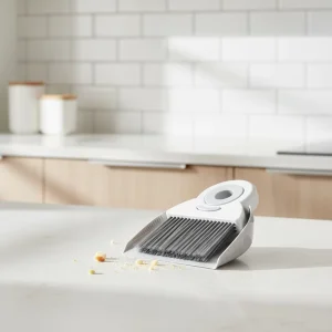 Mini Bucket Brush Combination Including Broom and Dustpan Solid Color Mini Desk Brush Set Combination
