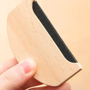Mini Wooden Lint Remover with Lint Trimmer for Sweaters and Fabrics to Remove Lint From Clothing Care