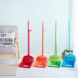 Modern Household Long Handle Broom Set Factory Direct Sale Soft PET Bristles Home Cleaning Broom and Dustpan