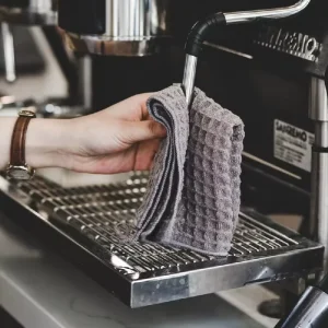 OEM Supplier 25*25 30*30 Professional Barista Cloths Custom Packaging Absorbent Microfiber Waffle Coffee Towels