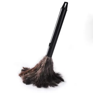 Ostrich Feather Dyed Duster with 32cm Telescopic Handle for Cleaning