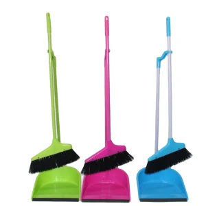 Plastic Broom and Dustpan Indoor Sweeping PP Plastic Broom Set