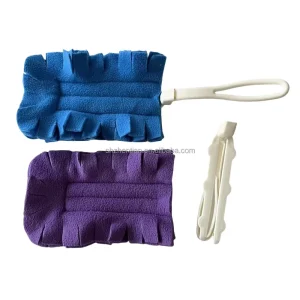 Polar Fleece Duster Household Cleaning Brush with Detachable Feature Multi Purpose Dust Cleaning Made of PU Material
