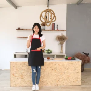 Polyester Custom Aprons Logo Kitchen Oil proof Stain proof Fabric Cleaning Cooking Restaurant Apron for Chef