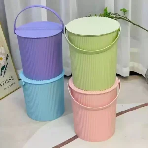 Portable Multi Purpose Plastic Bucket with Lid Sustainable 16-20L Capacity for Household Cleaning Bath & Laundry Use
