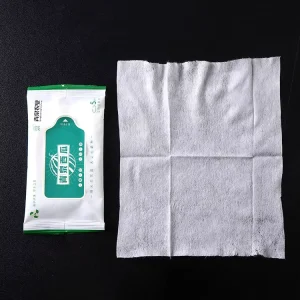 Portable Single Pack Disposable Wet Wipes for Restaurant Hotel Car Use High Absorbent Gentle Cleaning Wipes