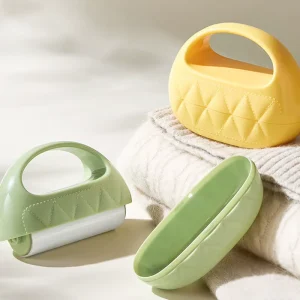 Purse Style Lint Roller Washable Fuzz and Pet Hair Remover for Clothes Portable Fabric Shaver