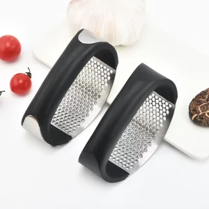 Stainless Steel Garlic Press with Curved PP Handle