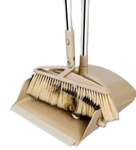 Sunshine Two Piece Household Plastic Dustpan Broom Set PP Bristle Head Cleaning Mop Garbage Shovel for Home Lobby Use PET