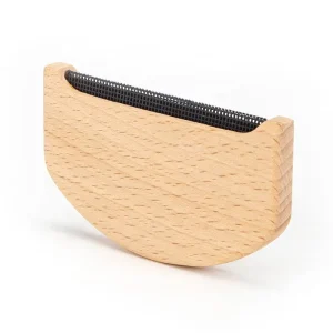 Sweater Shaver Wool Comb Custom Logo Wood Comb Remover and Fabric Lint Brush Wooden Cleaning Tool for Clothing