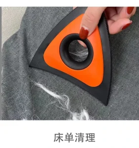 Washable Triangle Pet Hair Remover Durable Lint Brush for Cat Dog Fur on Furniture Carpet Auto Interior
